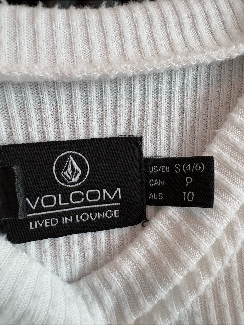 Volcom White Ribbed Tank Top - Picture 2 of 3